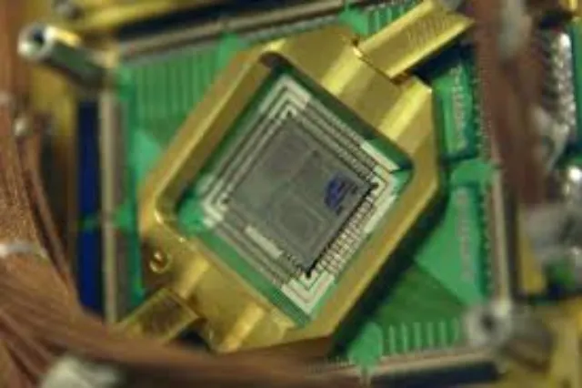 Large D-Wave quantum processor unit inside a research facility